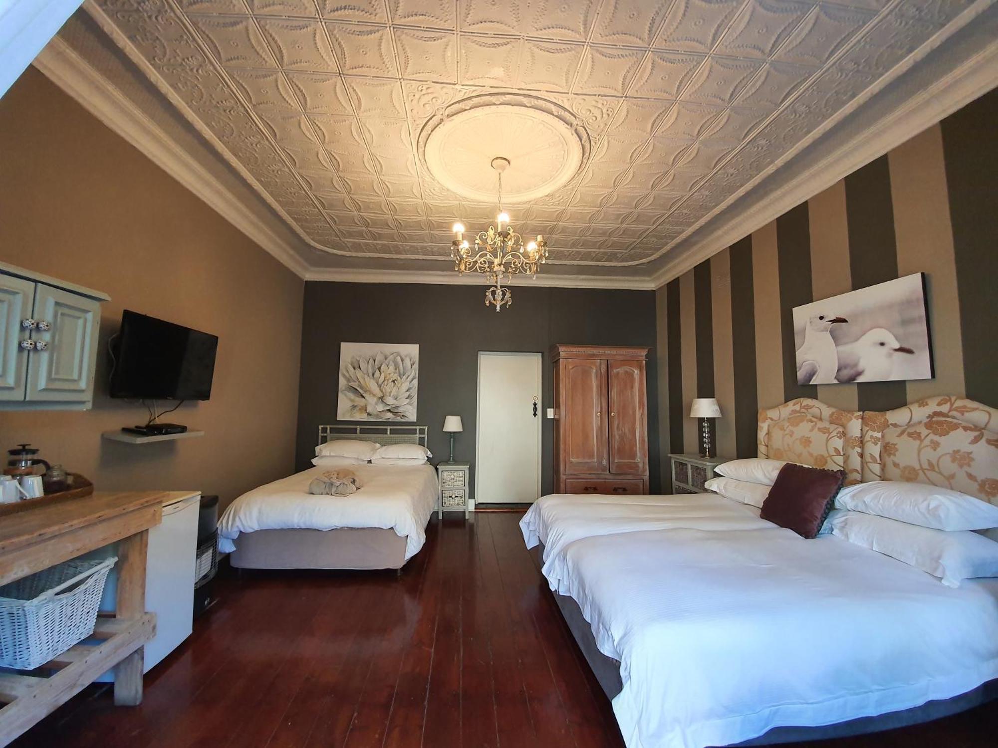 Waterhouse Guest Lodge In Muckleneuk Pretoria Room photo