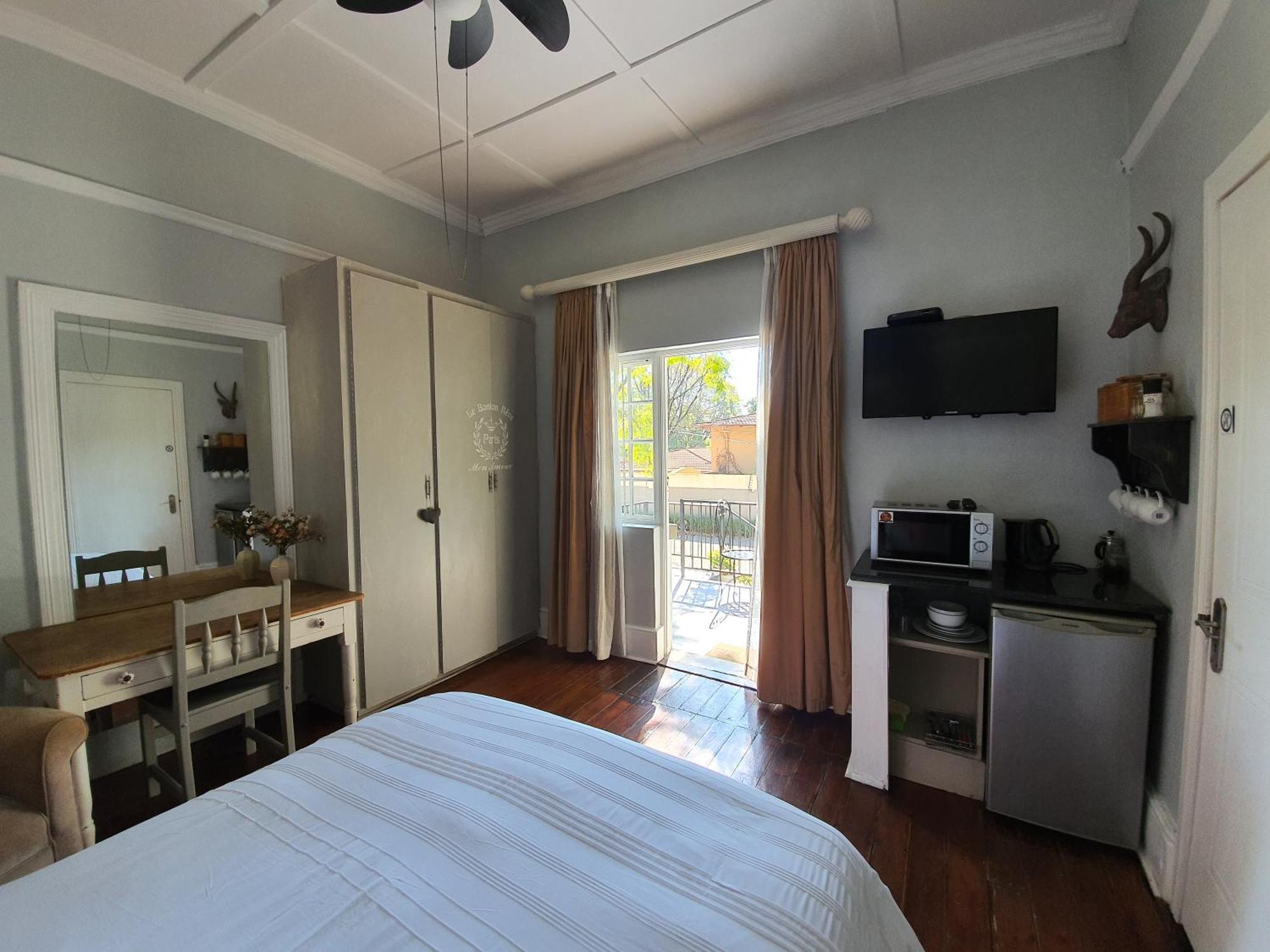 Waterhouse Guest Lodge In Muckleneuk Pretoria Room photo